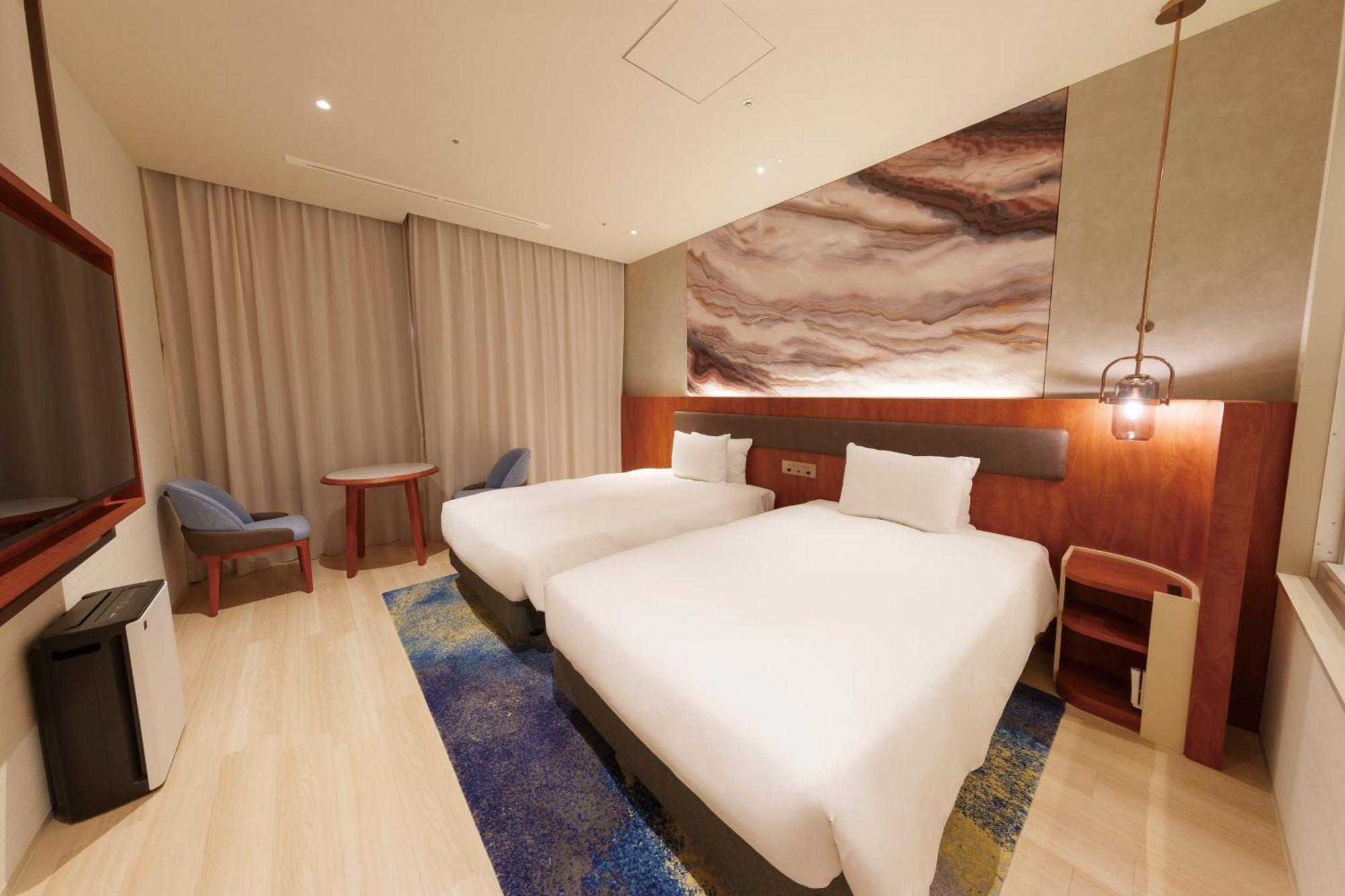 Hotel Springs Makuhari Premier Chiba Exterior photo