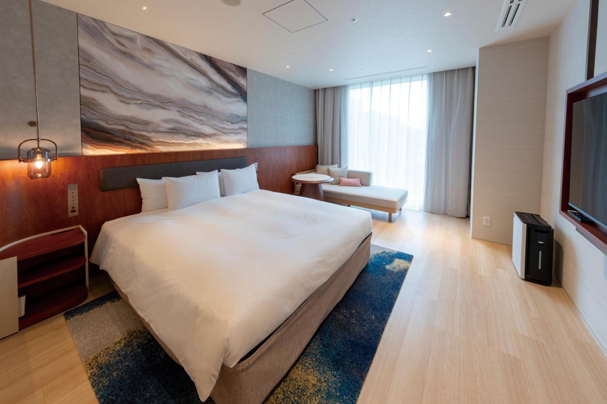 Hotel Springs Makuhari Premier Chiba Exterior photo
