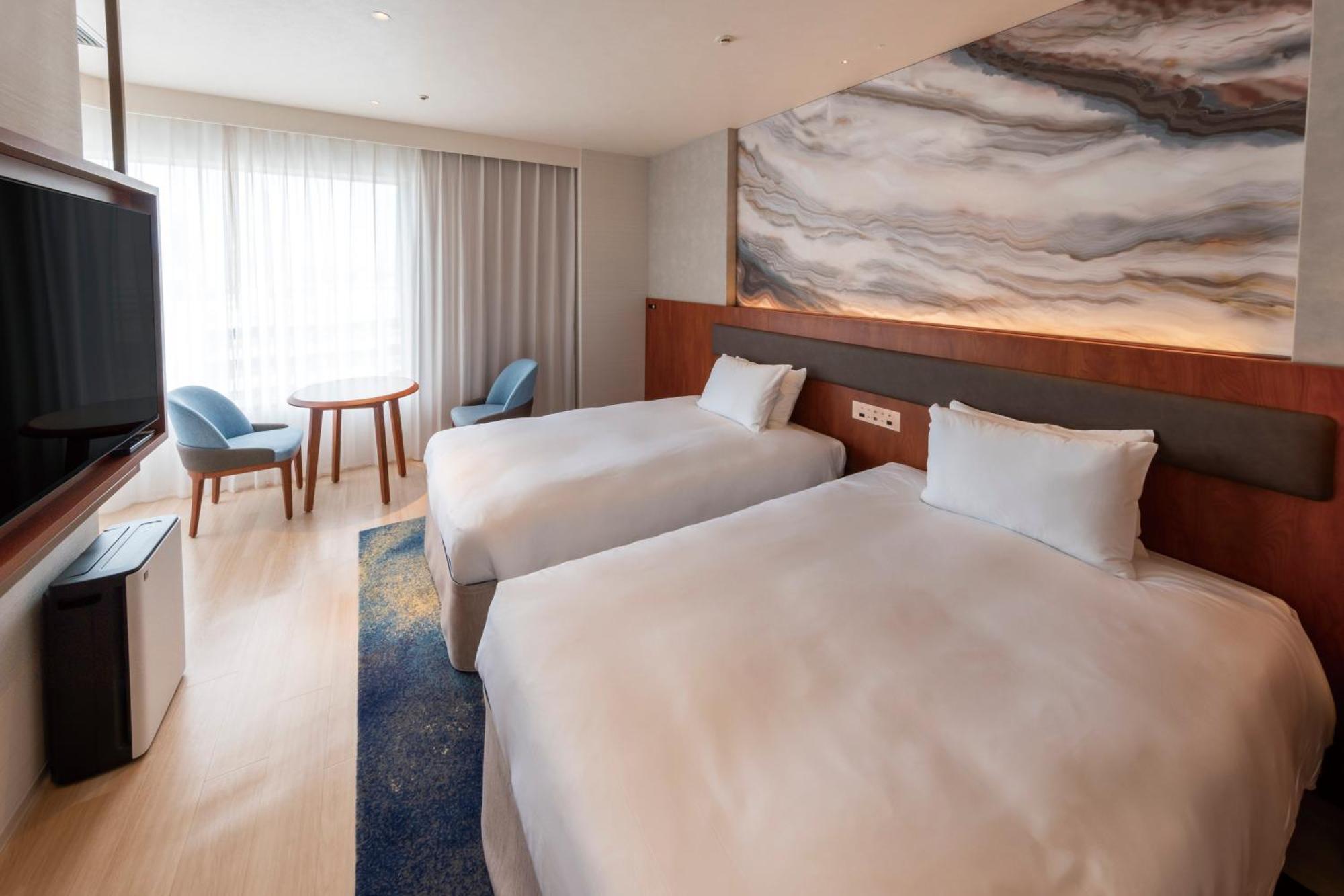 Hotel Springs Makuhari Premier Chiba Exterior photo